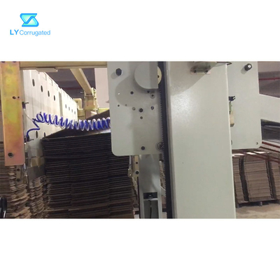 300mm Flexo, das Nutmaschine, Karton-Vorderkanten-Zufuhr druckt