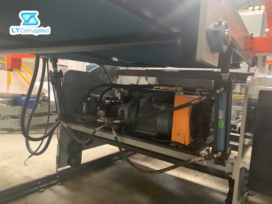 Selbstmaschine der zufuhr-380V lärmarm für Hochgeschwindigkeitsordner Gluer