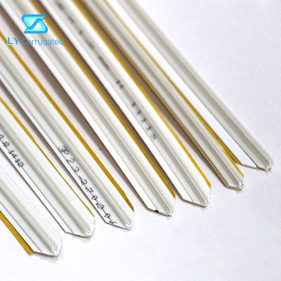 70cm Plastik-PVC-Basis klebende stempelschneidene Karton-faltende Matrix